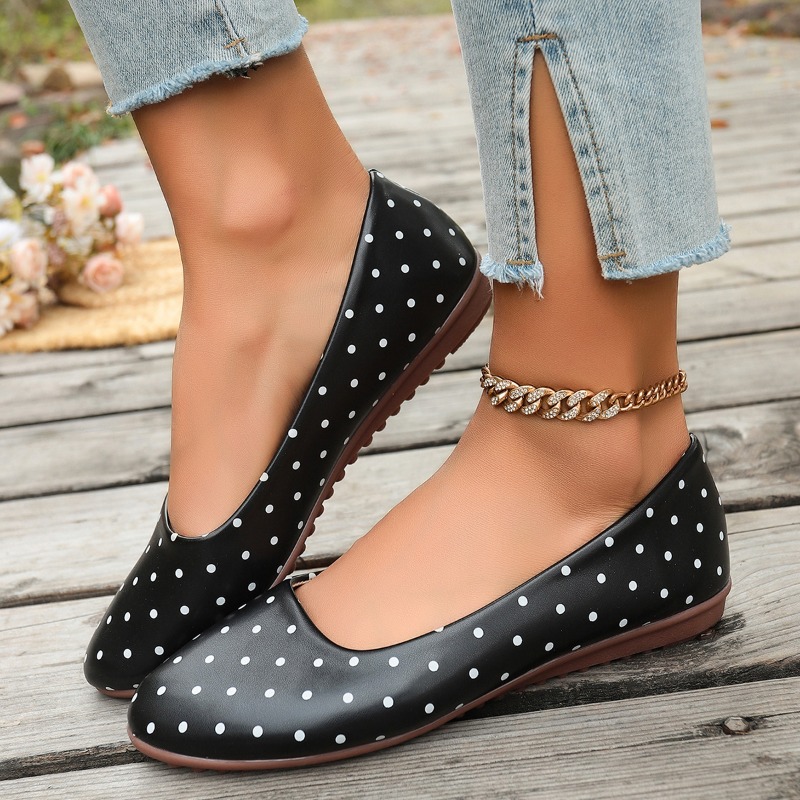 Ladies White Polka Dot Flats R - огляд і ціна Women'S Fashion Loafers